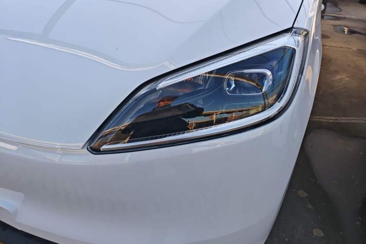 Used Wuling Hongguang New Energy 2024 All-Electric Model 300KM Standard Version