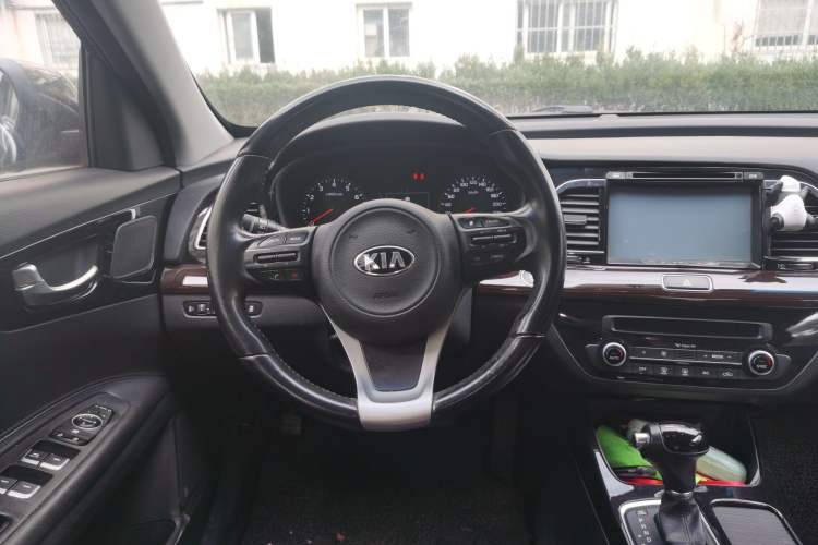 Used Kia K4 2014 1.8L Automatic DLX
