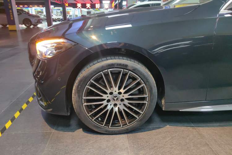 Used Mercedes-Benz C-Class 2025 C 260 L Sport Edition
