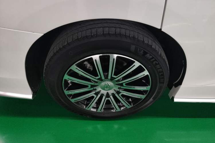 Used GAC Trumpchi M8 2023 Master Series 390T Prestige Edition
