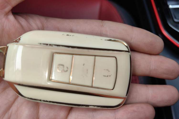 Used Dongfeng Aeolus Yixuan 2021 230T Automatic Zuiying Knight Edition
