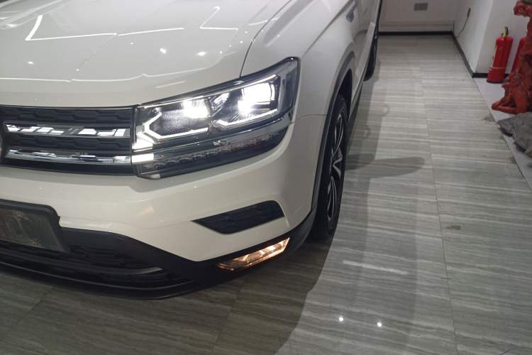 Used Volkswagen Tharu 2020 280TSI Two-Wheel Drive Luxury Plus Version China VI Standard