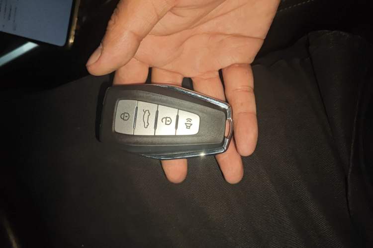 Used Geely Auto Emgrand 2025 4th Generation 1.5L CVT Luxury Version