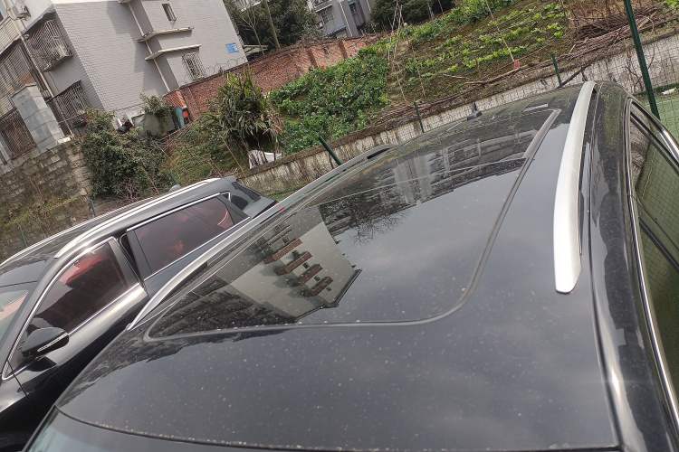 Used Volkswagen Tiguan L 2022 330TSI Automatic Two-Wheel Drive R-Line Enhanced Edition
