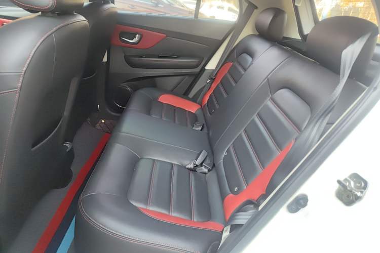 Used Haval H1 2015 1.5L Manual Luxury Model