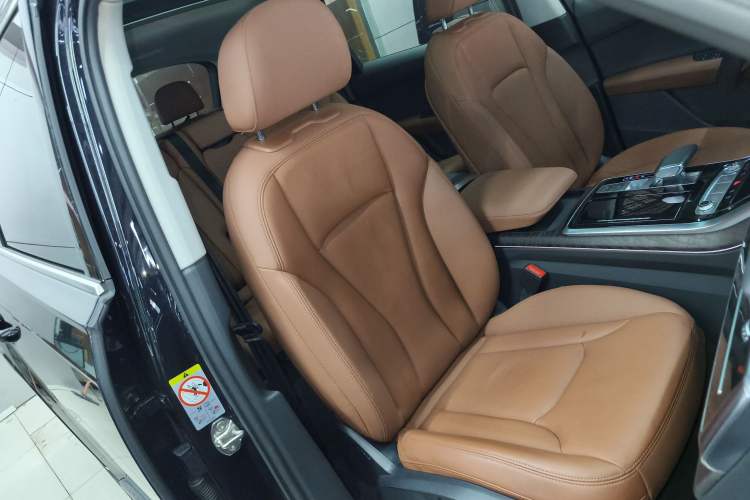 Used Audi Q7 2020 55 TFSI quattro S line sports model