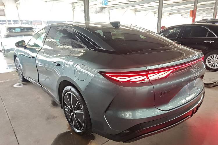 Used BYD Han L 2025 EV 701KM LiDAR Deluxe Edition