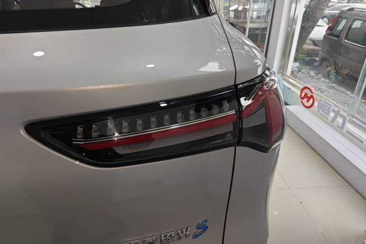 Used Wuling Xingguang S 2024 130 km Flagship Version
