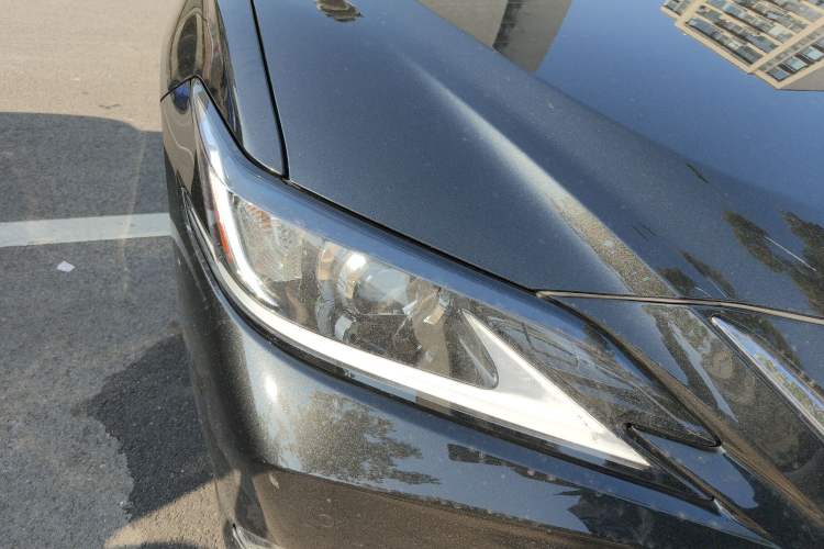 Used Lexus ES 2022 200 Excellence Edition