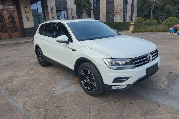 TDK.VehicleDetails.img