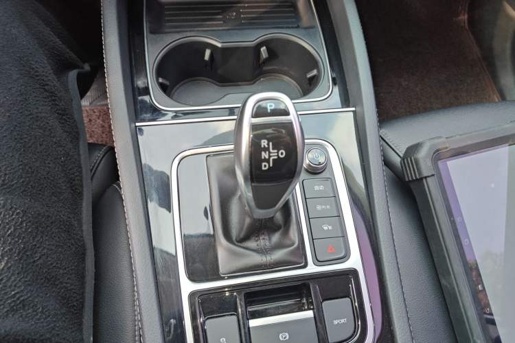 Used BYD Song MAX 2019 1.5T Automatic Smart Connect Ruiyi Sunroof Version 6 Seats China VI Standard
