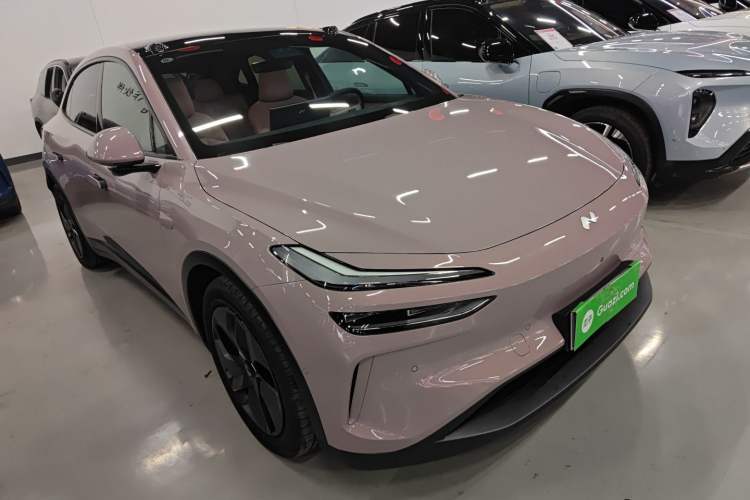 Used ONVO L60 2024 60 kWh All-Wheel Drive