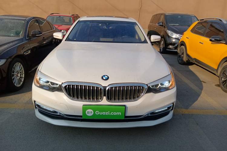 Used BMW 5 Series 2018 Facelifted 530Li xDrive Luxury Package
