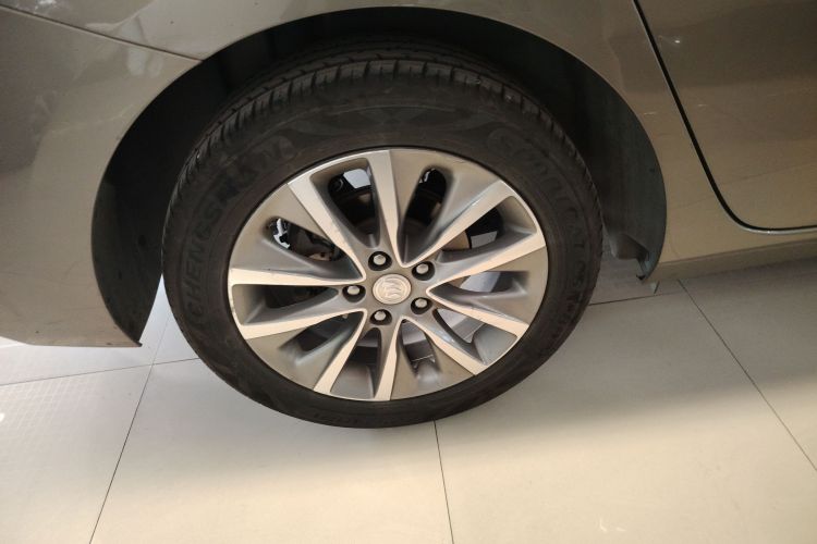 Used Buick GL6 2019 18T 6-Seater Connected Luxury Version China VI Standard
