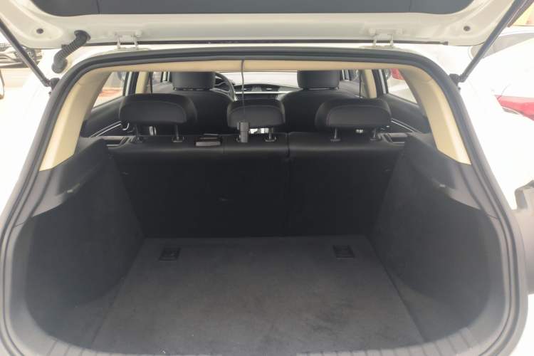 Used Geely Auto Emgrand GS 2018 Lingchao Edition 1.4T Automatic LingShang Smart Connectivity Model
