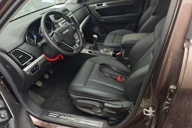 Used Haval H6 Coupe 2016 Blue Label 1.5T Manual Two-Wheel Drive Urban Model