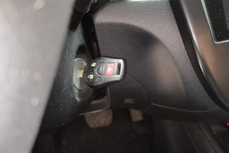 Used Nissan Tiida 2014 1.6L CVT Comfort Model
