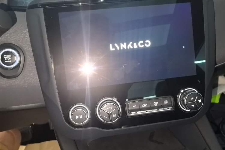Used Lynk & Co 03 2022 2.0TD DCT JingPro