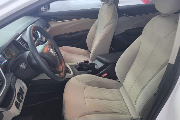 Used Buick GT 2015 15N Automatic Elite Version
