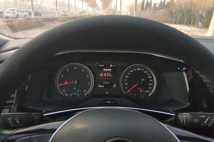 Used Volkswagen Tayron 2019 330TSI Two-Wheel-Drive Luxury Version China V Emission Standard