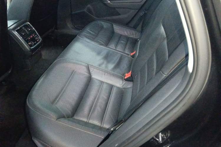 Used Volkswagen Passat 2017 330TSI DSG Prestige Edition
