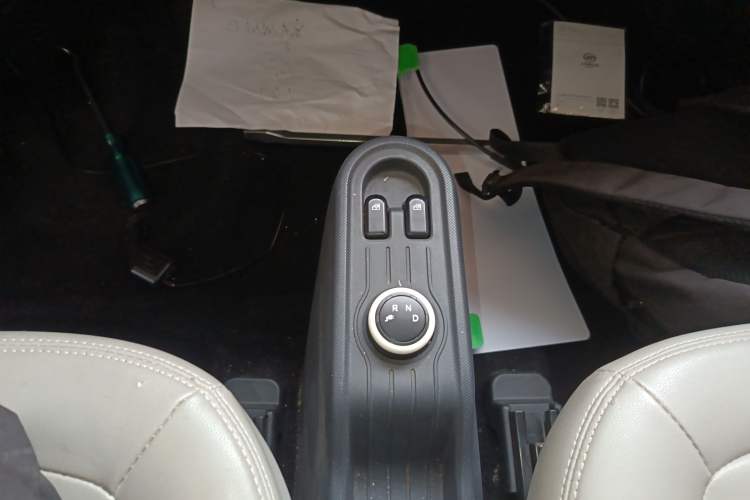 Used Wuling Hongguang MINIEV 2021 Macaron Fashion Model Lithium Iron Phosphate
