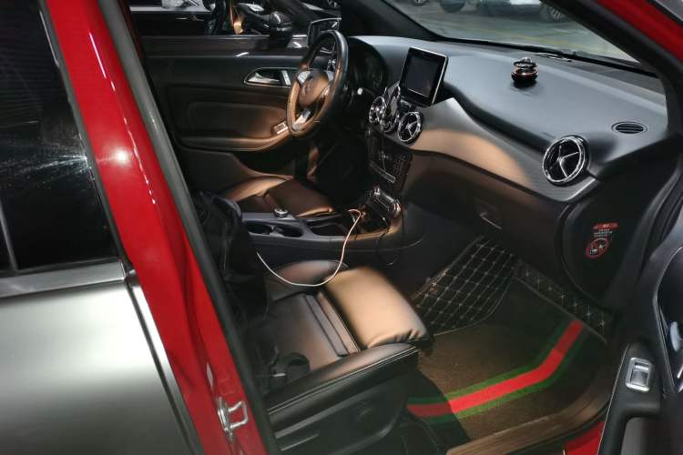 Used Mercedes-Benz B-Class 2015 B 200 Sport Edition
