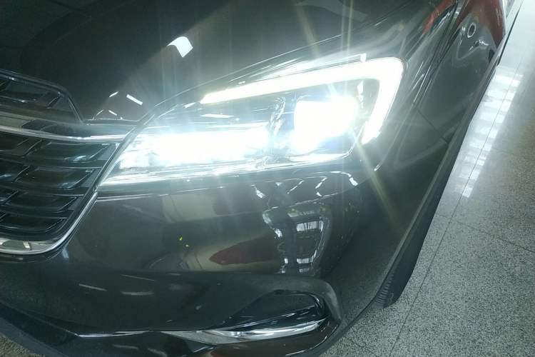 Used Buick Envision 2020 20T Two-Wheel Drive Leading Version
