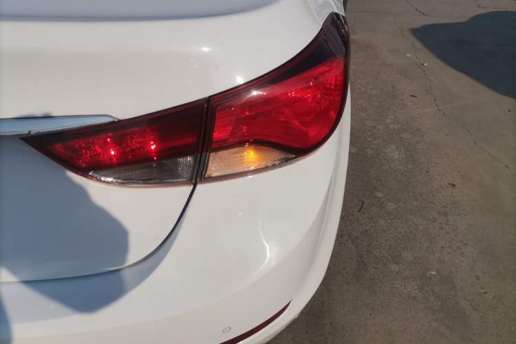 Used Hyundai Elantra 2016 1.6L Automatic Prestige Edition
