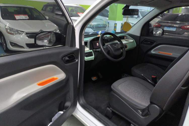 Used Wuling Hongguang MINIEV 2021 Macaron Premium Model – Lithium-NMC