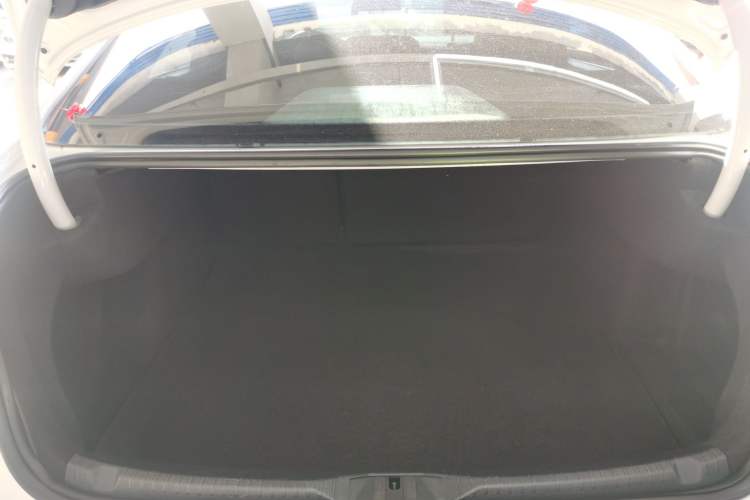 Used Volkswagen Lamando 2015 280TSI DSG Comfort Edition
