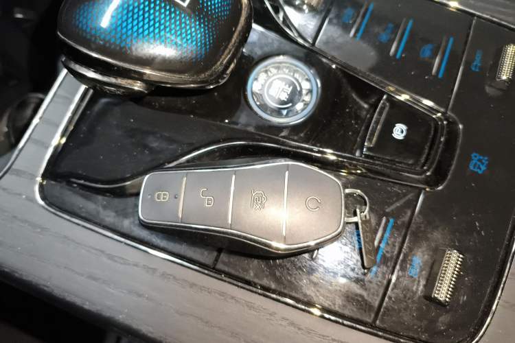 Used BYD Han 2022 EV Genesis Edition 610KM All-Wheel Drive Premium Model