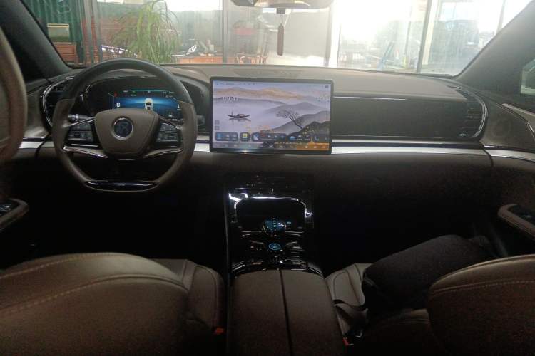 Used BYD Han 2024 EV Glory Edition 506KM Front-Wheel-Drive Premium Model
