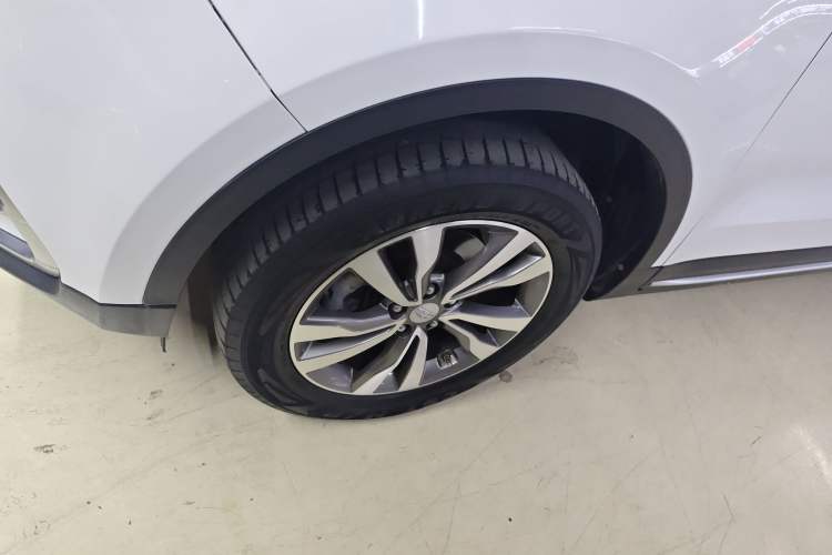 Used Geely Auto Emgrand X7 Sport 2016 2.0L Manual ZhiShang Version