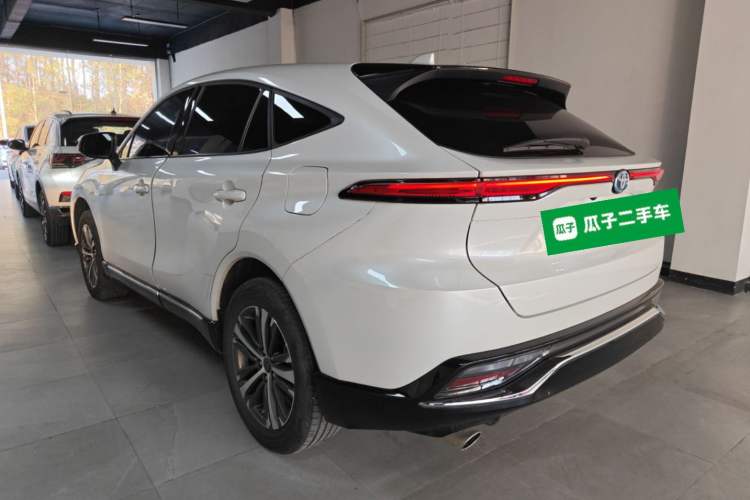 Used Toyota Venza 2022 Dual-Engine 2.5L CVT Two-Wheel Drive Luxury Edition
