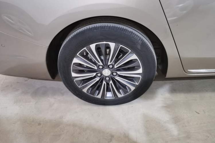 Used Buick GL8 2023 ES Lu Zun Luxury Model
