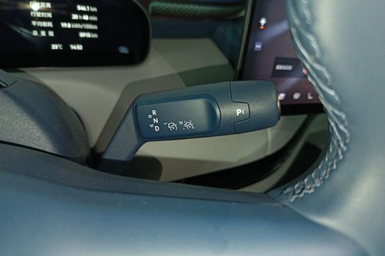 Used Zeekr MIX 2025 Long-Range Intelligent Driving Edition
