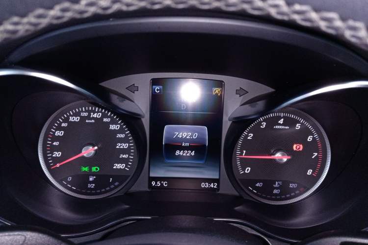 Used Mercedes-Benz GLC 2018 Facelifted GLC 260 4MATIC Dynamic Edition
