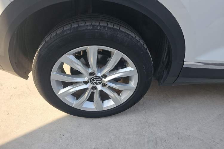 Used Volkswagen T-ROC 2022 280TSI DSG Two-Wheel Drive Elite PLUS
