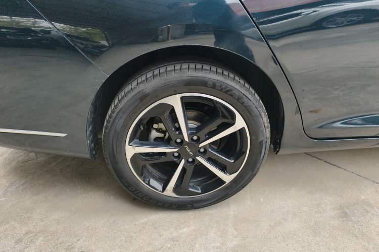 Used Dongfeng Aeolus Yixuan MAX 2024 1.5T Luxury Edition