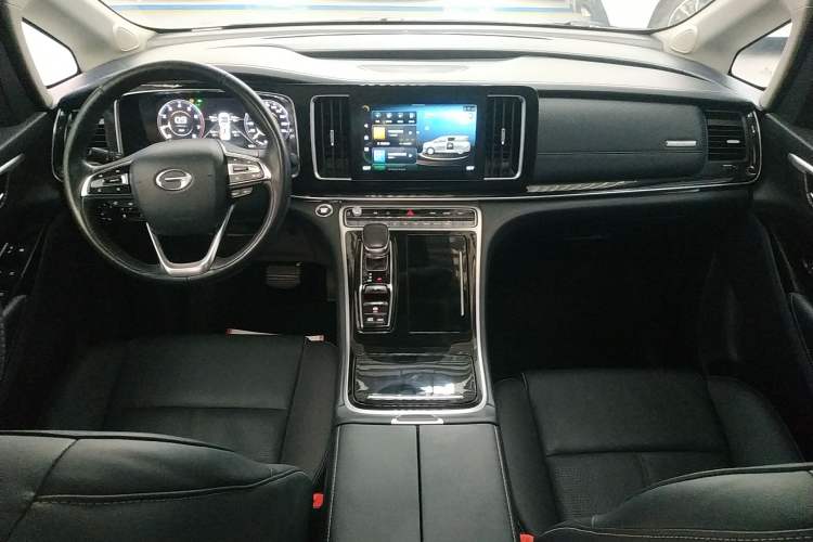 Used GAC Trumpchi M8 2021 Master Series 390T Prestige Edition
