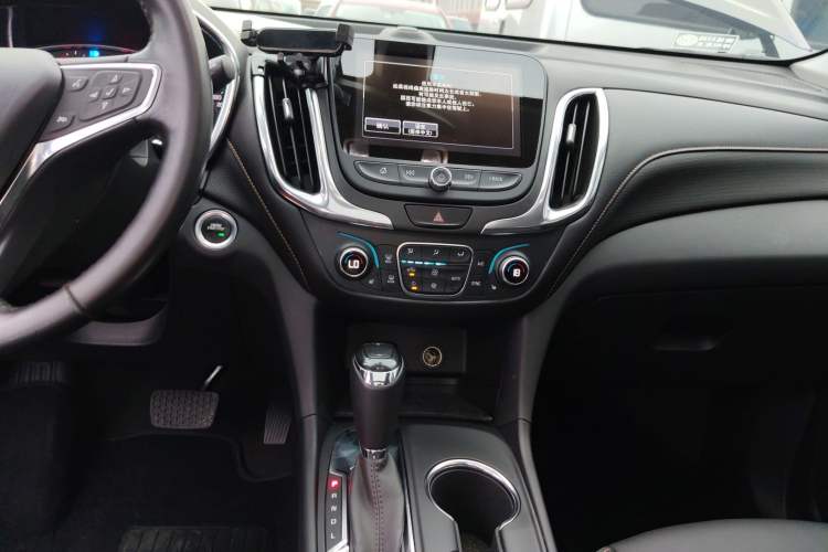 Used Chevrolet Equinox 2018 535T Automatic YuJie Edition