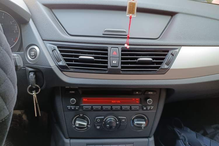 Used BMW X1 2013 sDrive18i Fashion Model