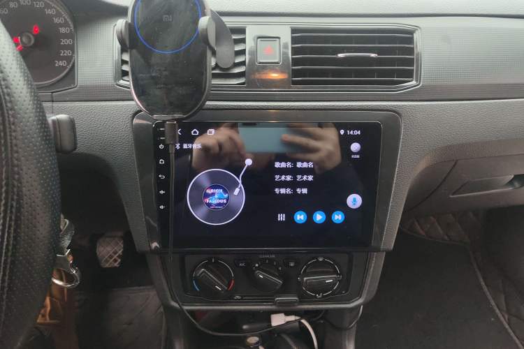 Used Volkswagen Santana 2016 1.6L Manual Fashion Edition
