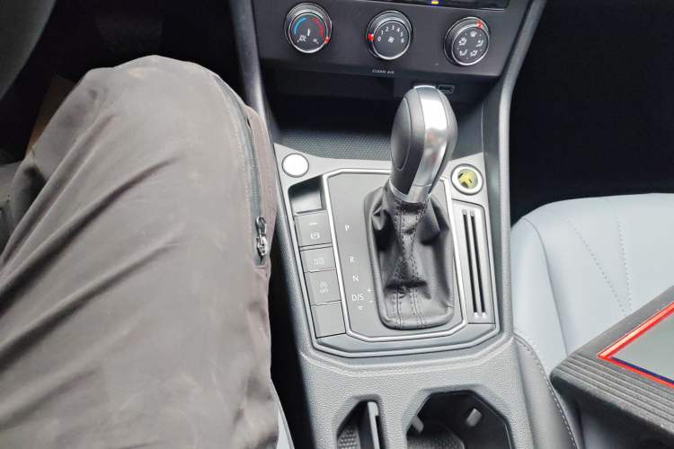 Used Volkswagen Lavida 2023 Revised Version 1.5L Automatic Starry Sky Edition – 5 Million Units