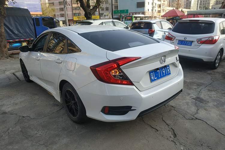 Used Honda Civic 2016 180TURBO CVT Comfort Version