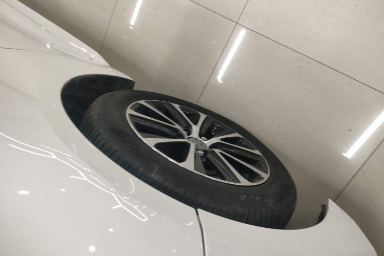 Used Toyota Levin 2023 TNGA 1.5L CVT Progressive Edition
