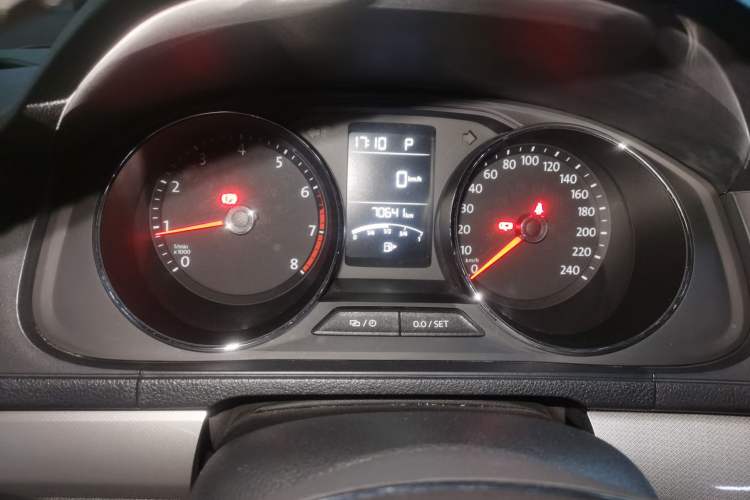 Used Volkswagen Lavida 2017 1.6L Automatic Comfort Edition