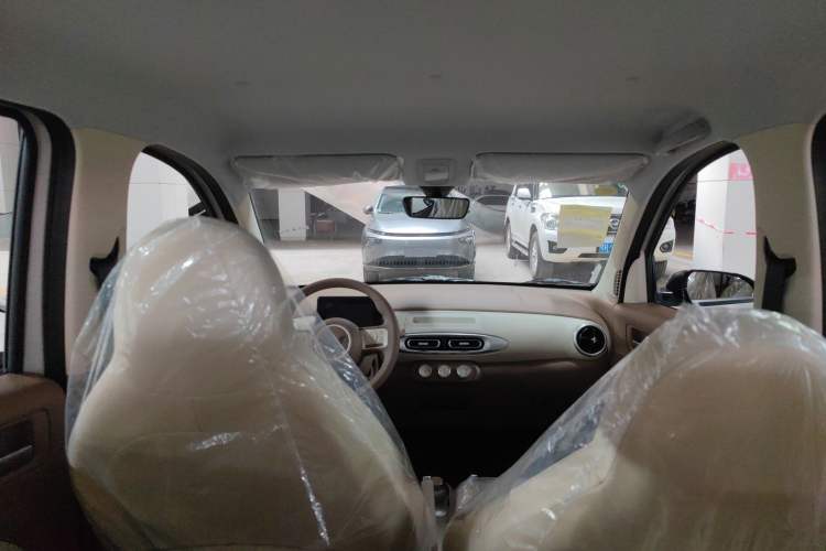 Used Wuling Hongguang MINIEV 2025 Four-Door Version Advanced Edition
