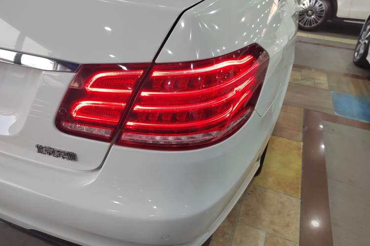 Used Mercedes-Benz E-Class 2015 E 260 L Sport Edition
